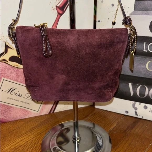 Coach Burgundy Suede Mini Soho Bucket Bag – Y2K Era RARE VINTAGE - Picture 1 of 10